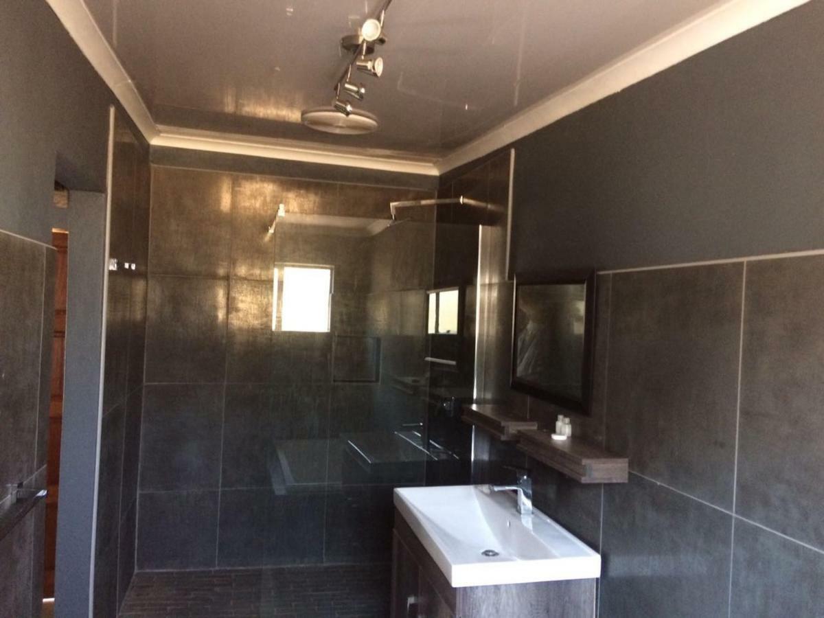 Goedehoop Guesthouse Zeerust ภายนอก รูปภาพ