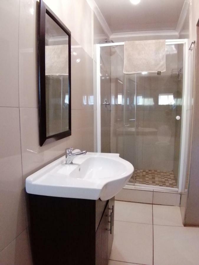 Goedehoop Guesthouse Zeerust ภายนอก รูปภาพ