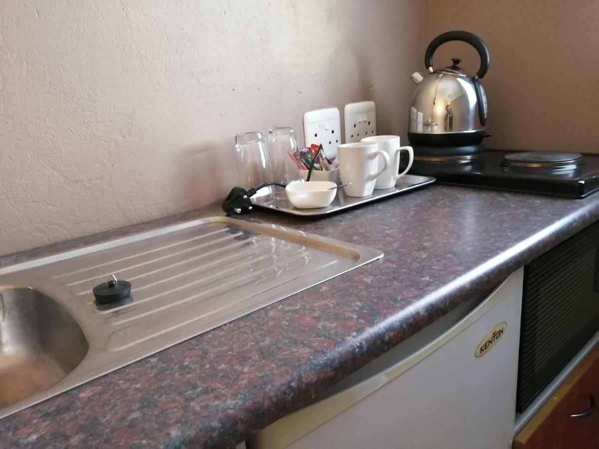 Goedehoop Guesthouse Zeerust ภายนอก รูปภาพ