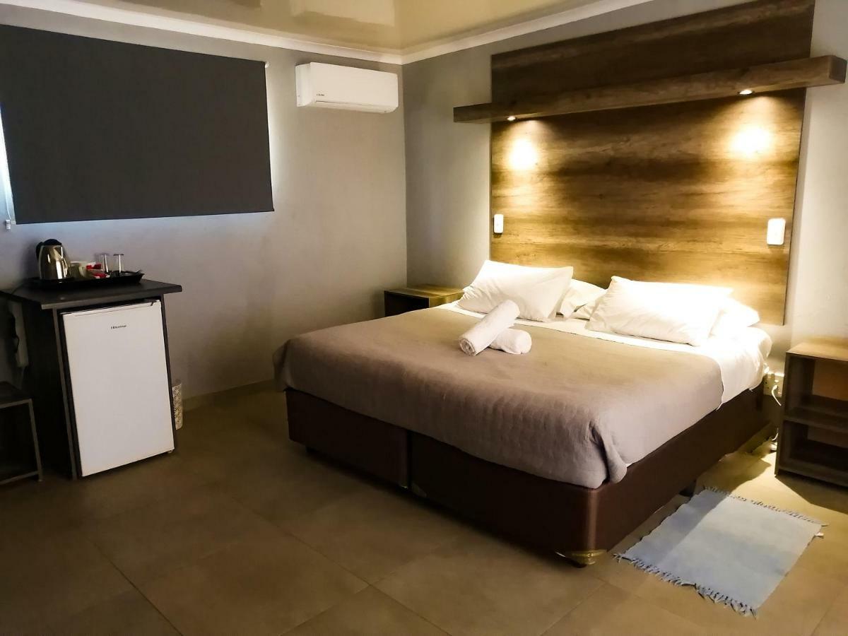 Goedehoop Guesthouse Zeerust ภายนอก รูปภาพ
