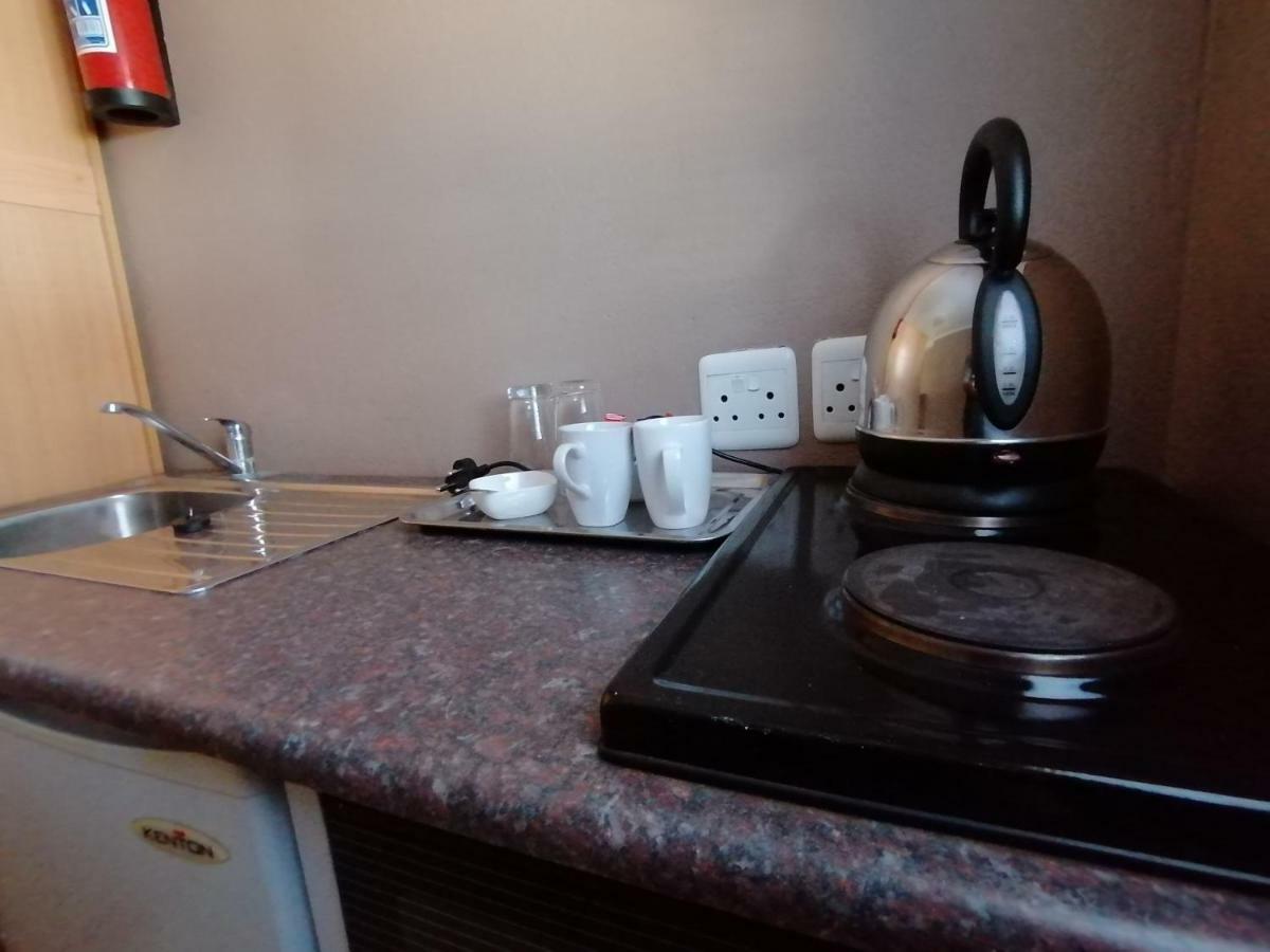 Goedehoop Guesthouse Zeerust ภายนอก รูปภาพ